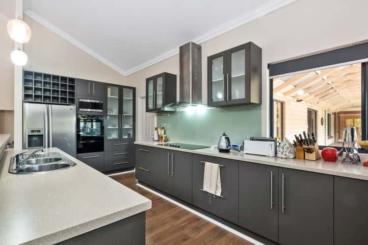 Fifth view of Homely house listing, 9 Kiev Court, Lesmurdie WA 6076