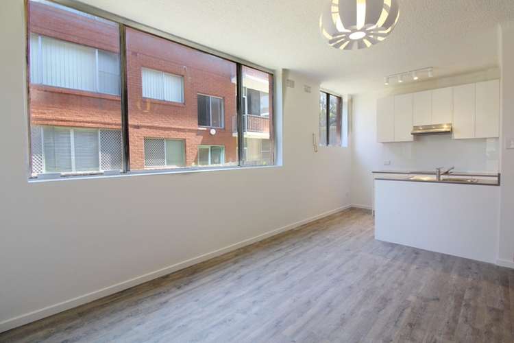 Main view of Homely unit listing, 2/9 Flack Avenue, Hillsdale NSW 2036