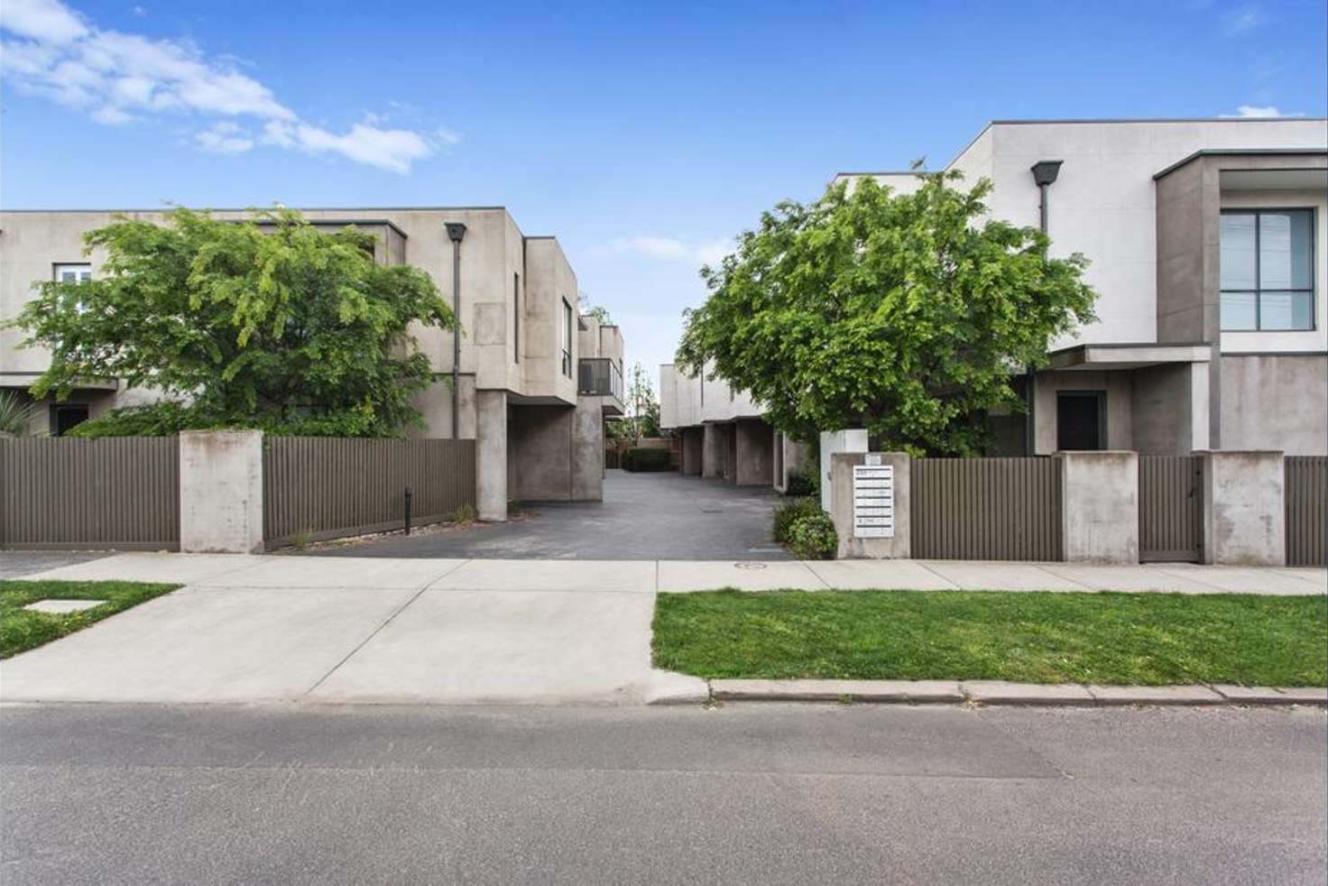 Main view of Homely townhouse listing, 8/250 Neerim Road, Carnegie VIC 3163