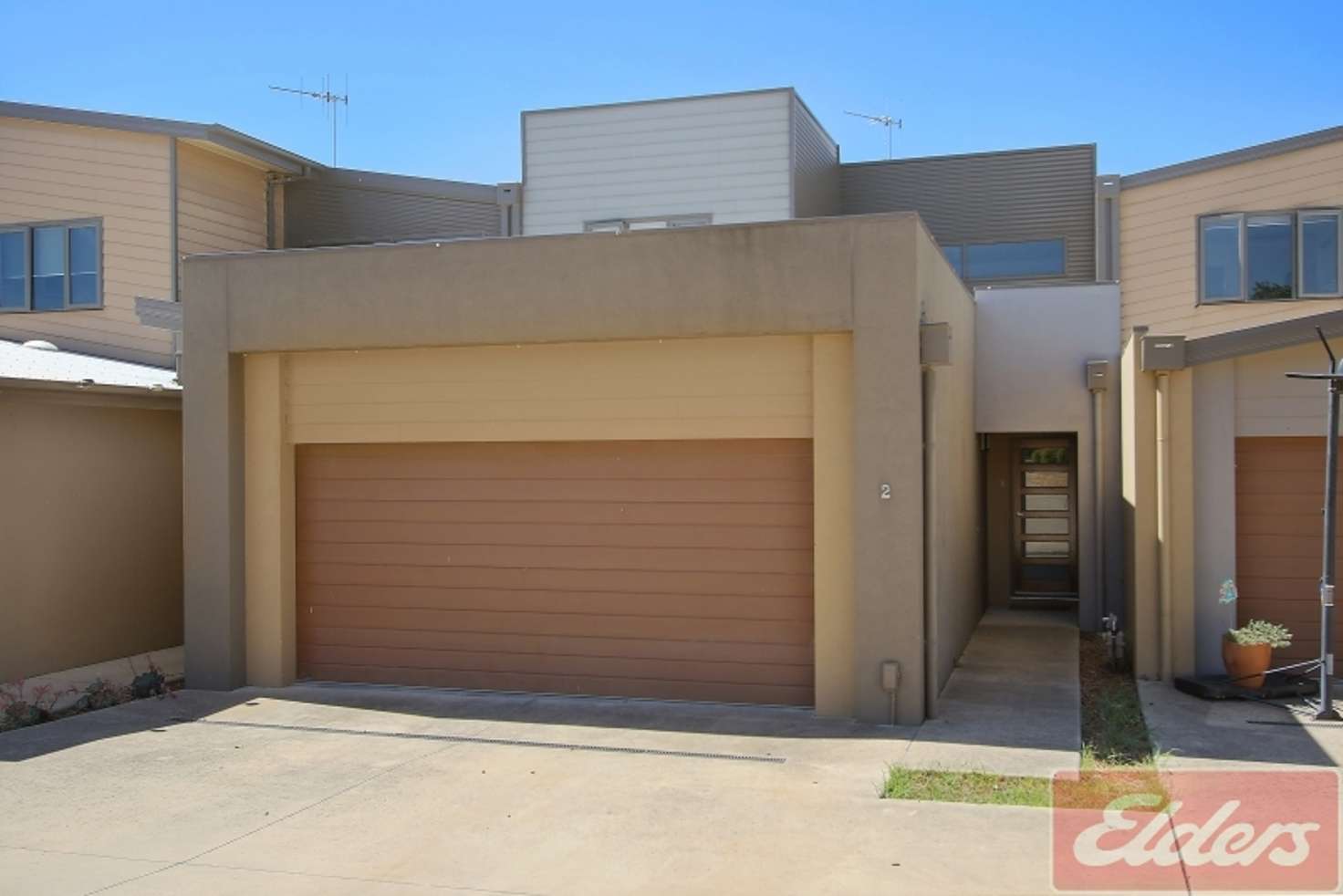 Main view of Homely townhouse listing, 2/53 Anchorage Way, Yarrawonga VIC 3730