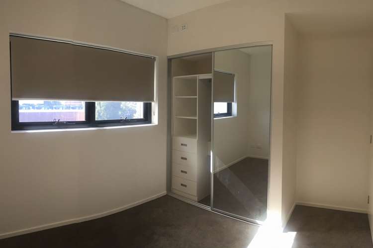 Fifth view of Homely apartment listing, Apartment 303, 108 Bennett St,, East Perth WA 6004