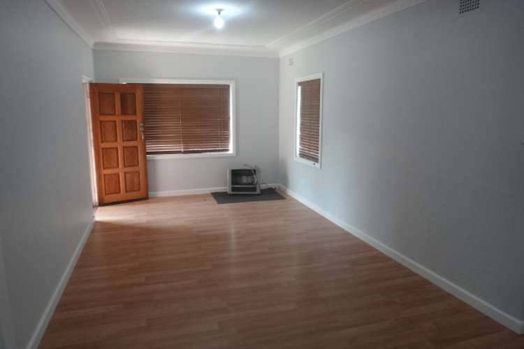 Fourth view of Homely house listing, 12 Parnham Street, Bathurst NSW 2795