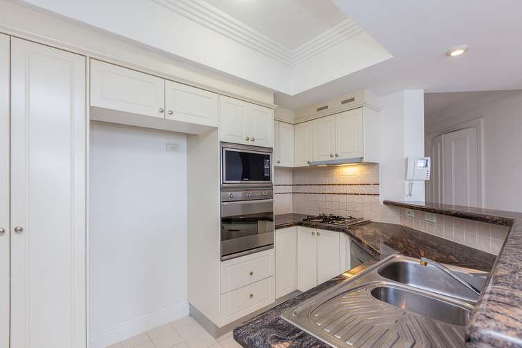 Second view of Homely apartment listing, 32 Macrossan Street, Brisbane City QLD 4000
