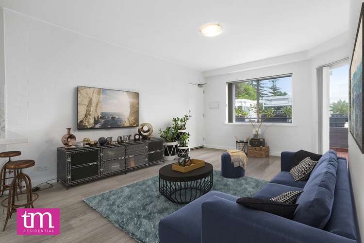 Main view of Homely unit listing, 2/4 Warnham Road, Cottesloe WA 6011