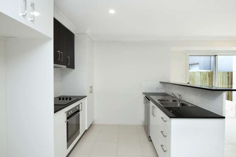 Third view of Homely unit listing, 2/7 Abbey Street, Cranley QLD 4350