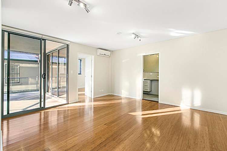 Second view of Homely apartment listing, 24/5 Tusculum St, Potts Point NSW 2011