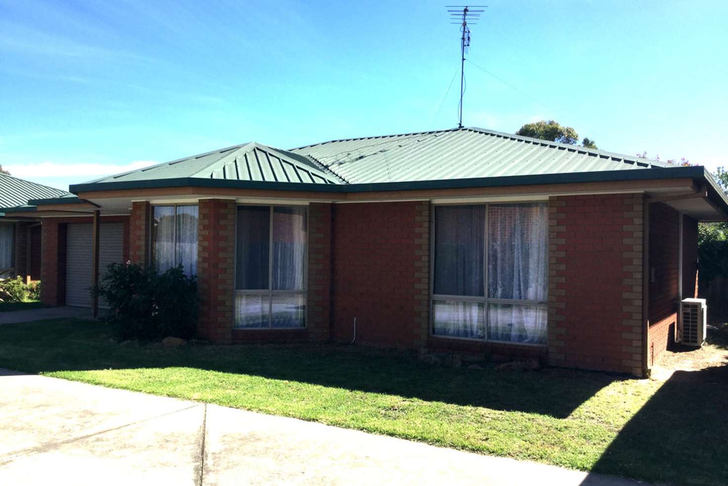 Main view of Homely unit listing, 2/327 Main Street, Bairnsdale VIC 3875