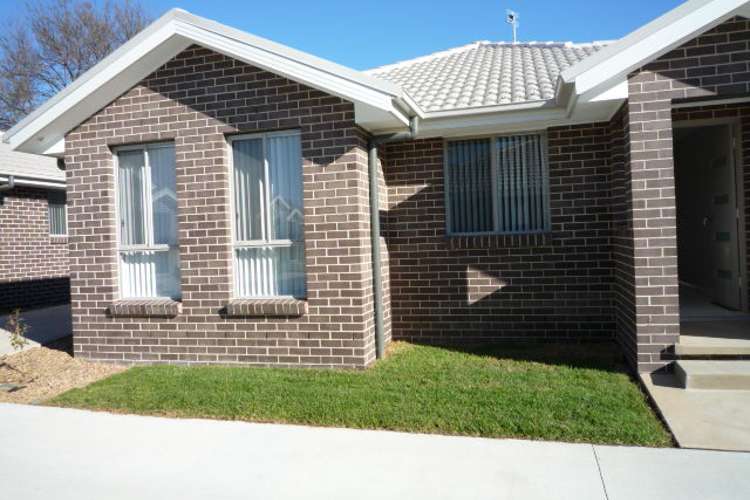 Main view of Homely unit listing, 2/25 Dalton Street, Orange NSW 2800