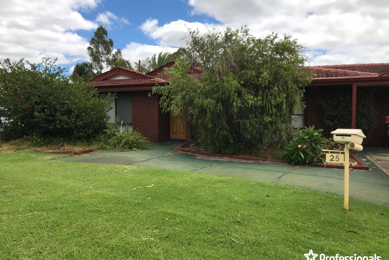 Main view of Homely house listing, 25 Elderberry Drive, Parkwood WA 6147