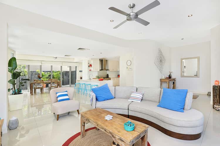 Fourth view of Homely unit listing, 1/8 Leo Crescent, Alexandra Headland QLD 4572