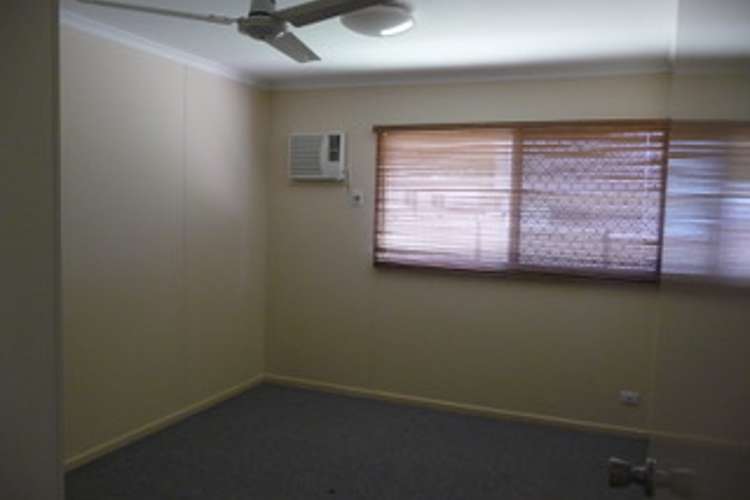 Fifth view of Homely house listing, 2/28a Archer Road, Moranbah QLD 4744