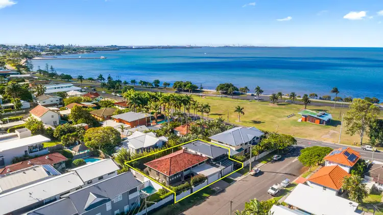 220 GORDON PARADE, Manly QLD 4179