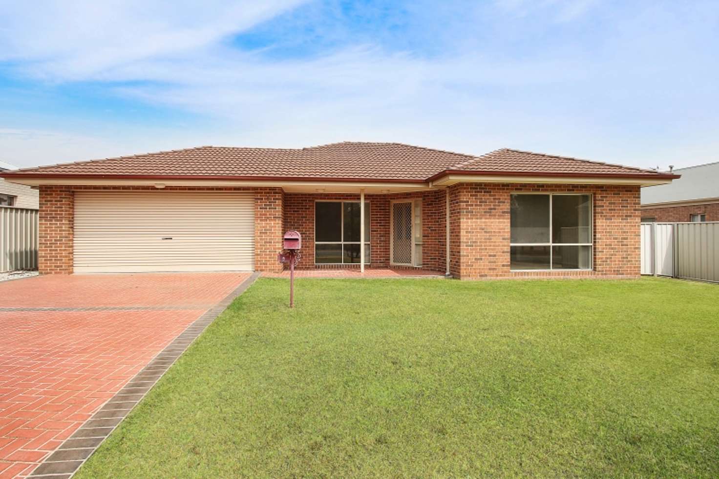 Main view of Homely house listing, 5 Cromer Fairway, Wodonga VIC 3690