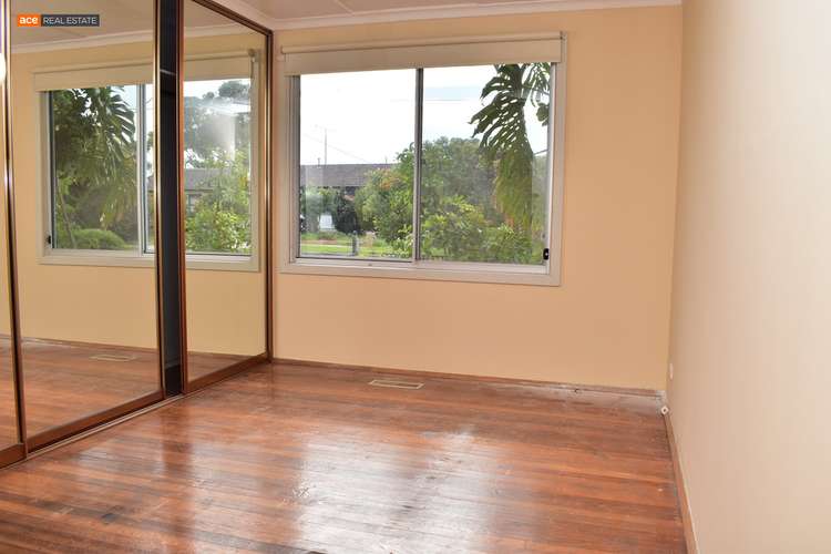 Fifth view of Homely house listing, 8 Briggs Street, Laverton VIC 3028