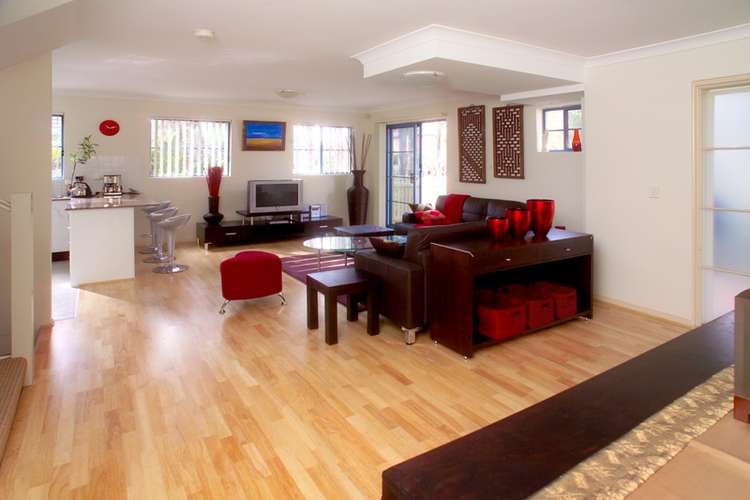 Main view of Homely townhouse listing, 1/26 New Orleans Crescent, Maroubra NSW 2035