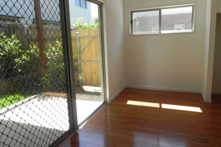 Fourth view of Homely townhouse listing, 2/6 Fernbourne Road, Wellington Point QLD 4160