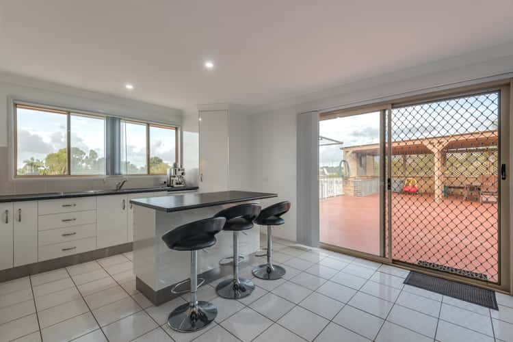 Sixth view of Homely unit listing, 2/259 Branyan Drive, Avoca QLD 4670