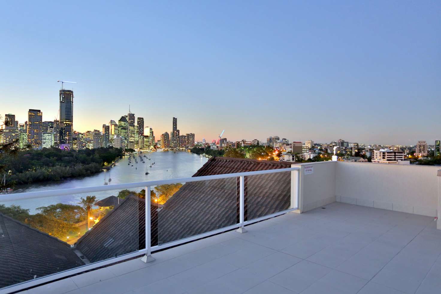 Main view of Homely apartment listing, 25/236 River Terrace, Kangaroo Point QLD 4169