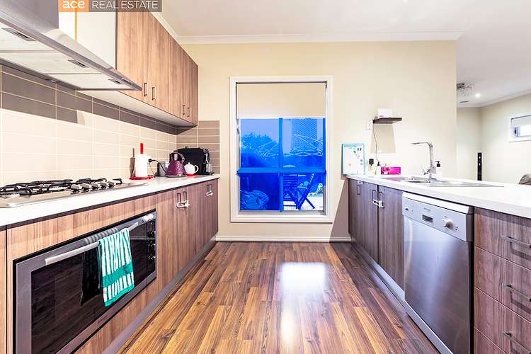 Fifth view of Homely house listing, 21 Fantail Crescent, Williams Landing VIC 3027