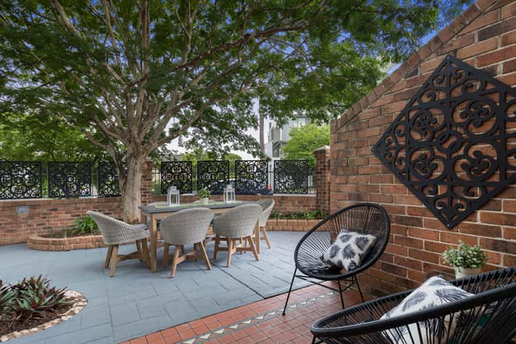 Main view of Homely townhouse listing, 1/27 Swann Road, Taringa QLD 4068