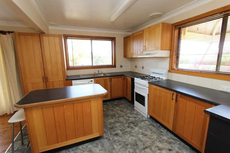 Second view of Homely house listing, 5 Bassett Drive, West Bathurst NSW 2795