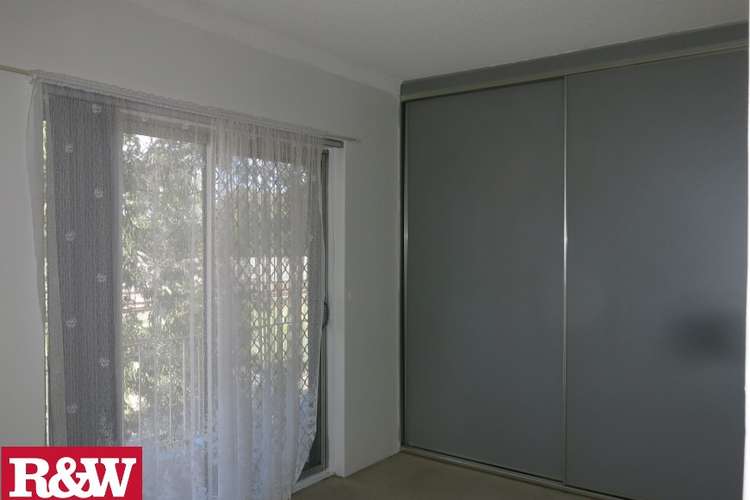 Fifth view of Homely unit listing, 8/33 Carramar Avenue, Carramar NSW 2163