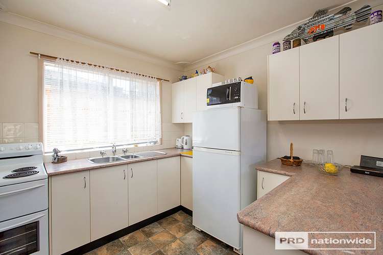 Main view of Homely unit listing, 2/11 Petra Avenue, Tamworth NSW 2340