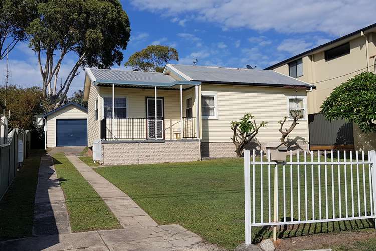 Main view of Homely house listing, 124 Scenic Drive, Budgewoi NSW 2262