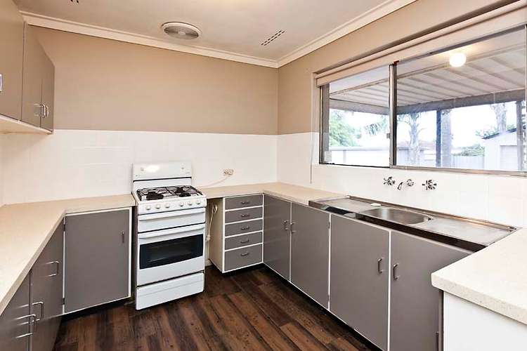 Second view of Homely house listing, 7 Dawson Way, Parmelia WA 6167