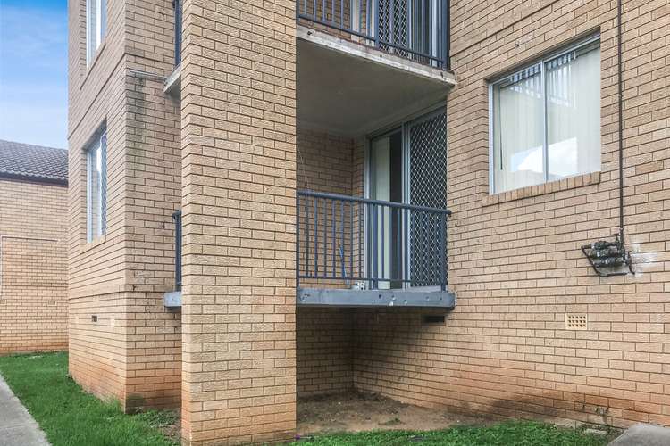 Fourth view of Homely unit listing, 2/5-7 Hoddle Ave, Campbelltown NSW 2560