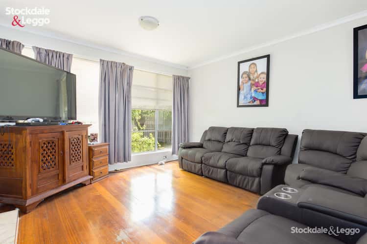 Second view of Homely house listing, 5 Gavan Court, Werribee VIC 3030