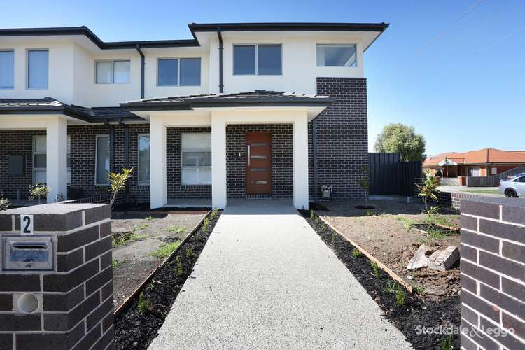 Main view of Homely townhouse listing, 2/2 South Box Court, Hadfield VIC 3046