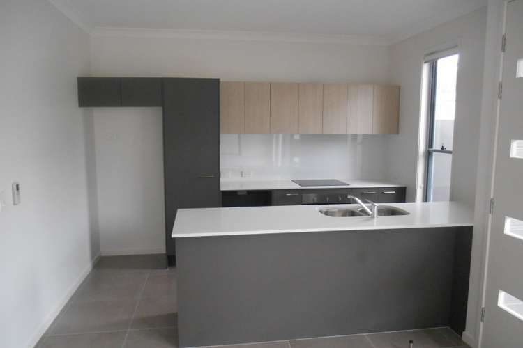 Fourth view of Homely unit listing, 2/8 Parsons Street, Oxley QLD 4075