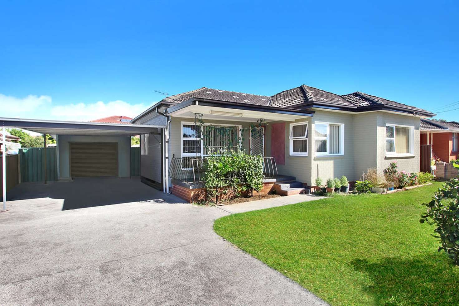 Main view of Homely house listing, 16 William Street, Lurnea NSW 2170
