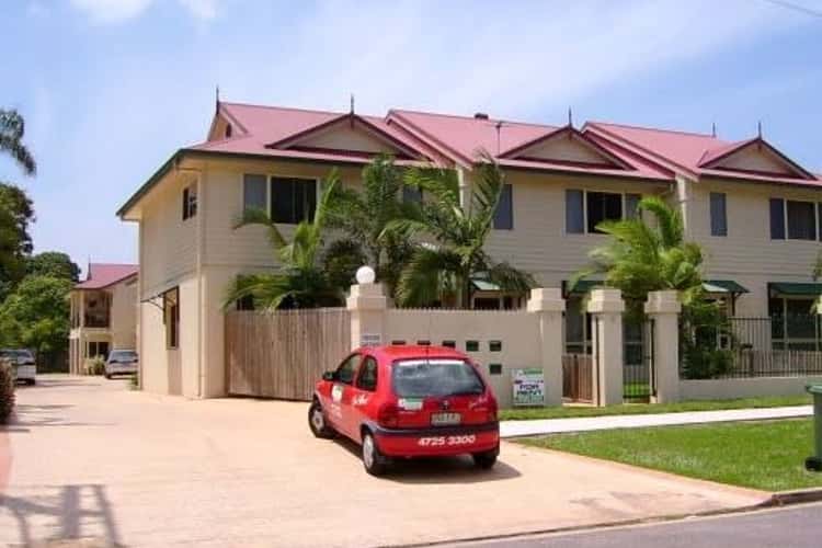 Main view of Homely townhouse listing, 2/11 Albert Street, Cranbrook QLD 4814