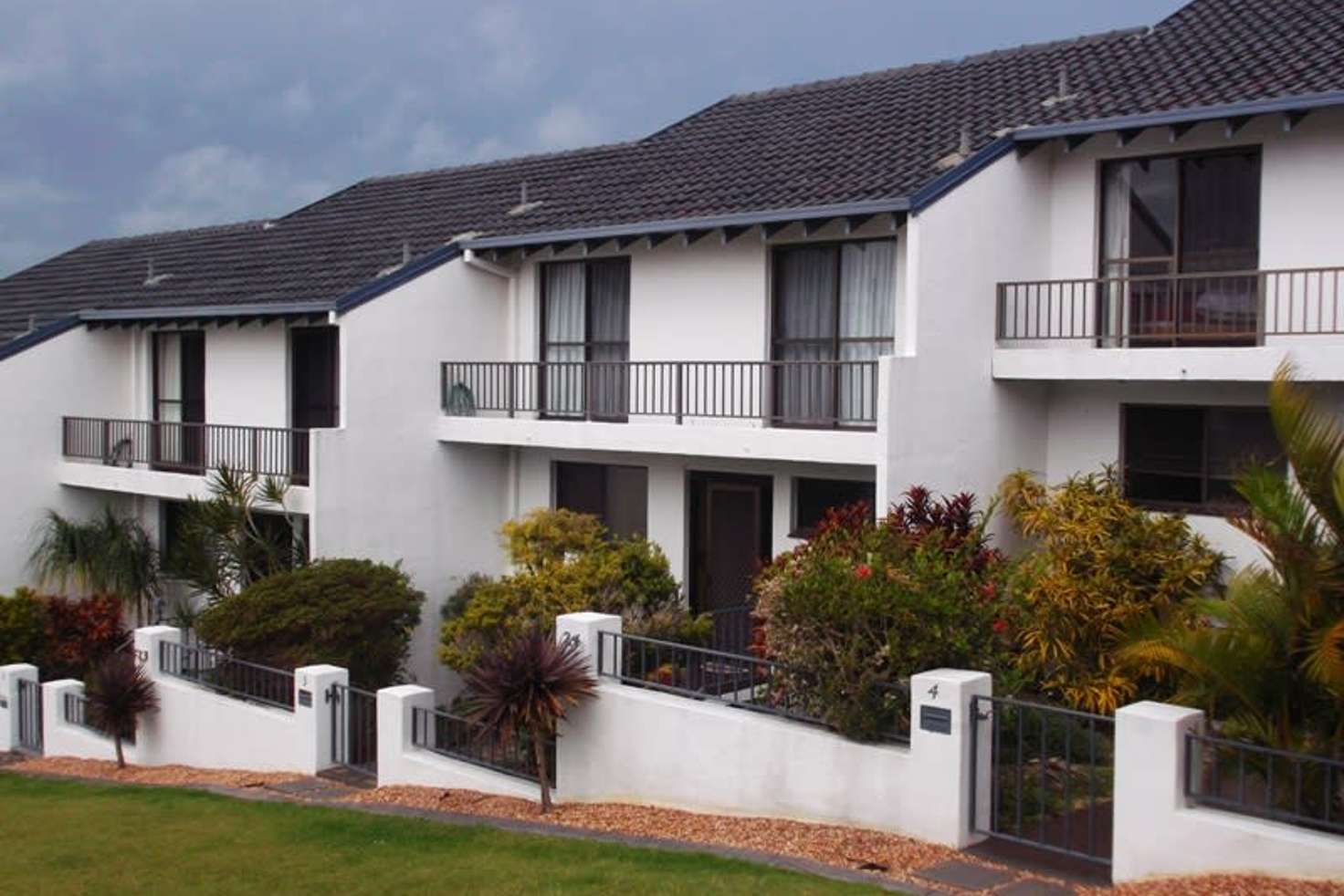 Main view of Homely townhouse listing, 2/24 Camperdown Street, Coffs Harbour NSW 2450