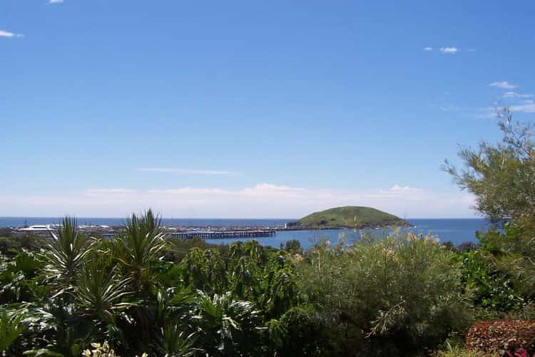 Second view of Homely townhouse listing, 2/24 Camperdown Street, Coffs Harbour NSW 2450