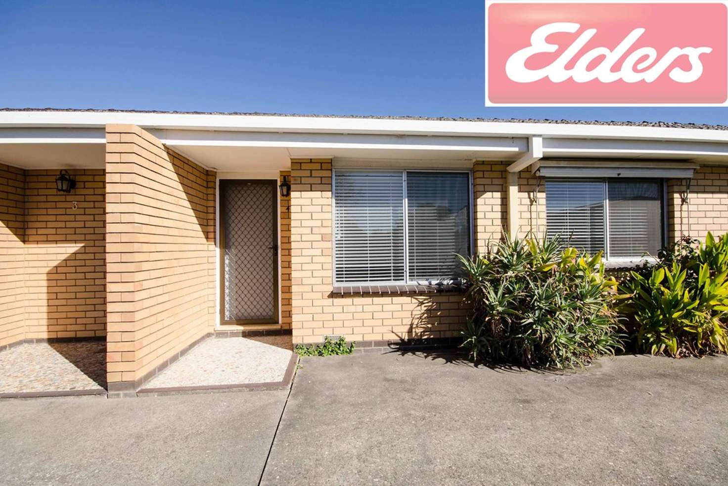Main view of Homely unit listing, 4/461 Prune St Lavington, Albury NSW 2640