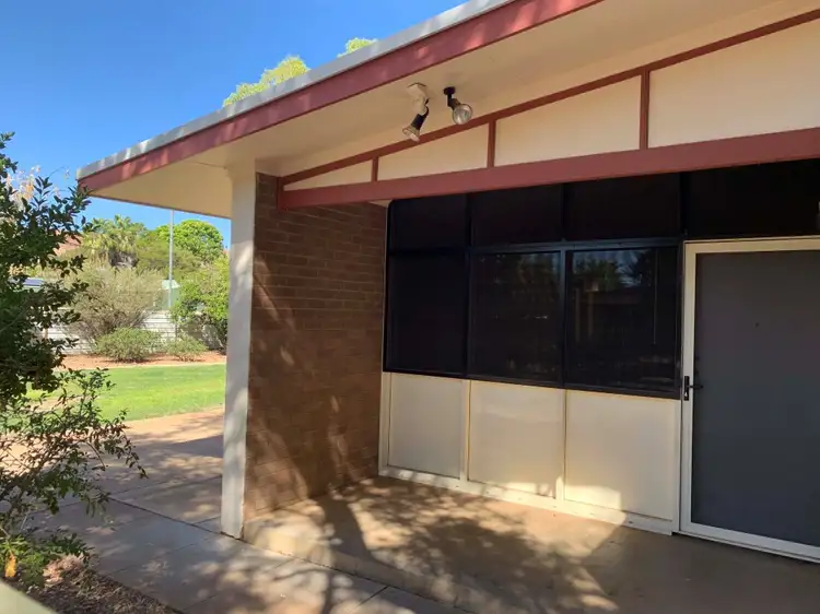 24 Roberts Crescent, Gillen NT 870