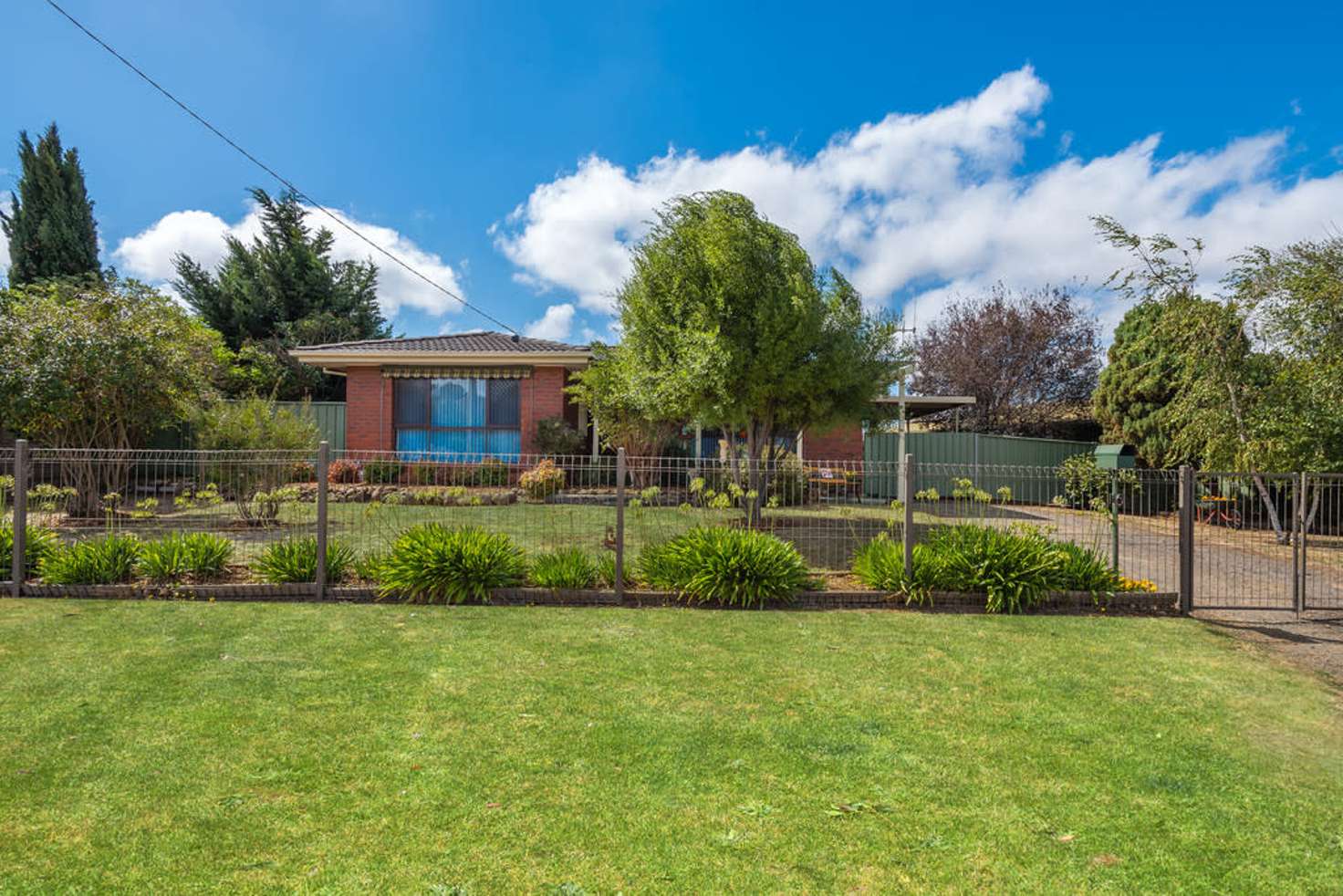 Main view of Homely house listing, 16 Windridge Way, Kyneton VIC 3444