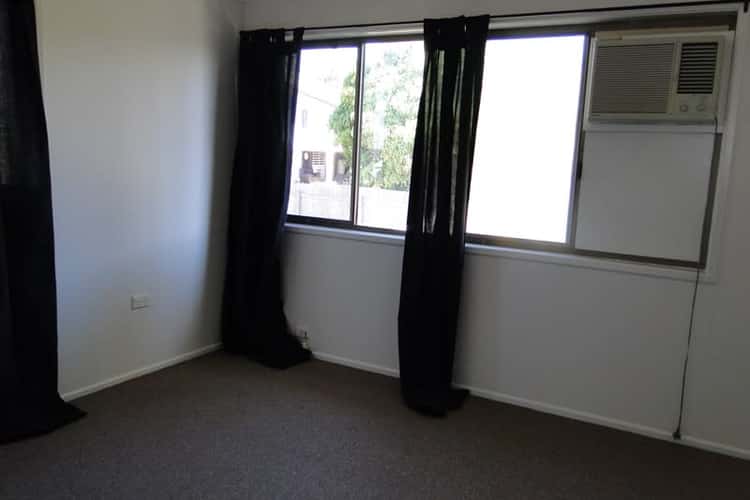 Fifth view of Homely unit listing, 4/196 AUCKLAND STREET, South Gladstone QLD 4680