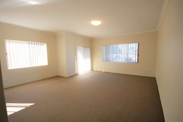 Second view of Homely unit listing, 5/32 Bellevue Parade, Hurstville NSW 2220