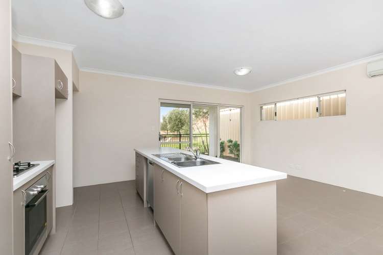 Fifth view of Homely house listing, 2/9 Desertpea Road, Beeliar WA 6164