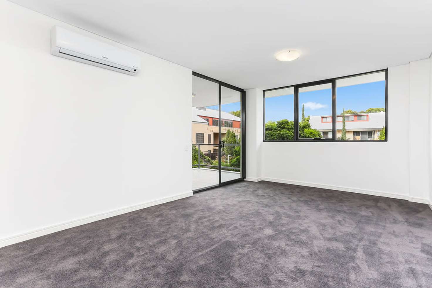 Main view of Homely unit listing, 67/15-19 Edgehill Avenue, Botany NSW 2019