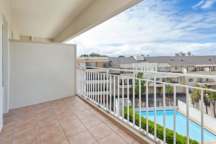 Third view of Homely apartment listing, 25/3 Seisman Place, Port Melbourne VIC 3207