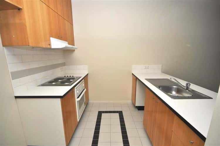 Fourth view of Homely apartment listing, REF 05235/100 Dodds Street, Southbank VIC 3006