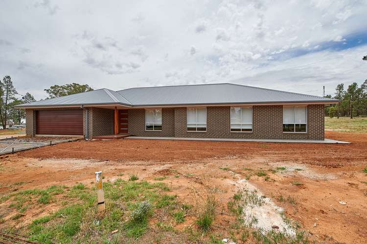 Main view of Homely house listing, 16 Dunrobin Street, Coolamon NSW 2701