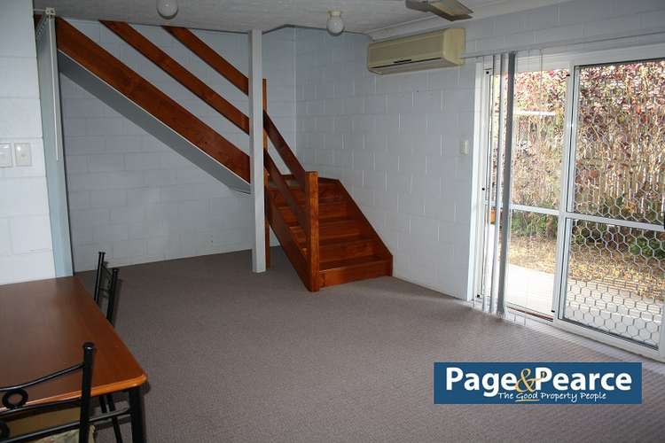 Second view of Homely unit listing, 3/10 SOONING STREET, Hermit Park QLD 4812