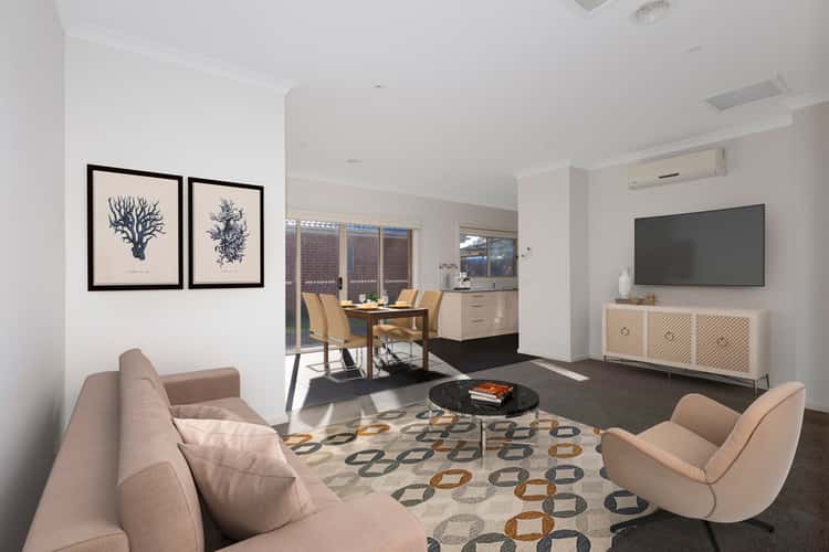 Main view of Homely unit listing, 2/27 Swanpool Avenue, Chelsea VIC 3196