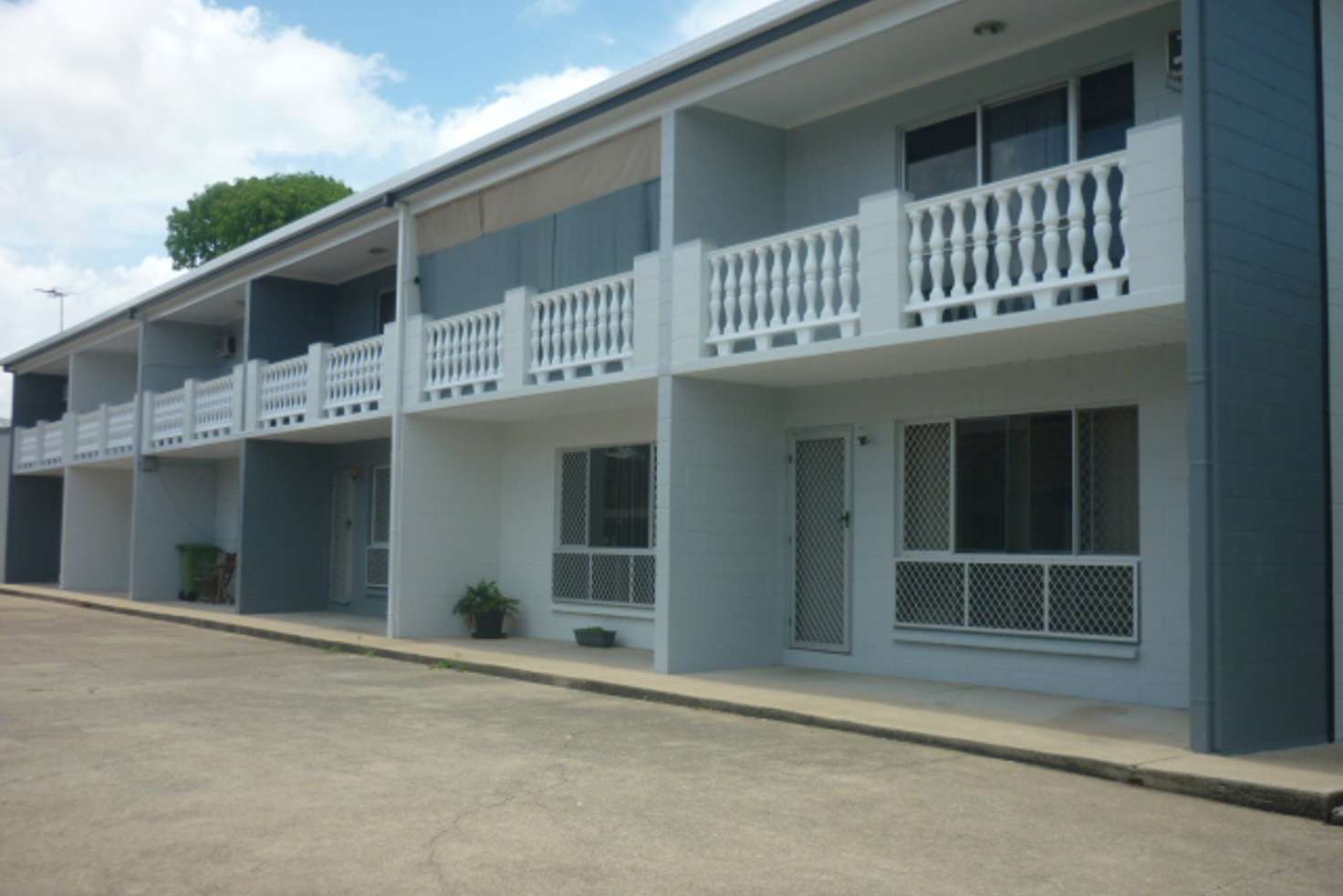 Main view of Homely unit listing, 3/5 Windsor Street, Hermit Park QLD 4812